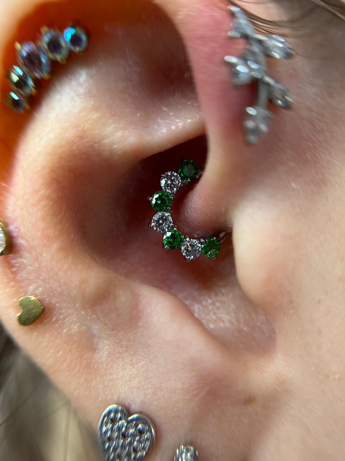 Daith piercing