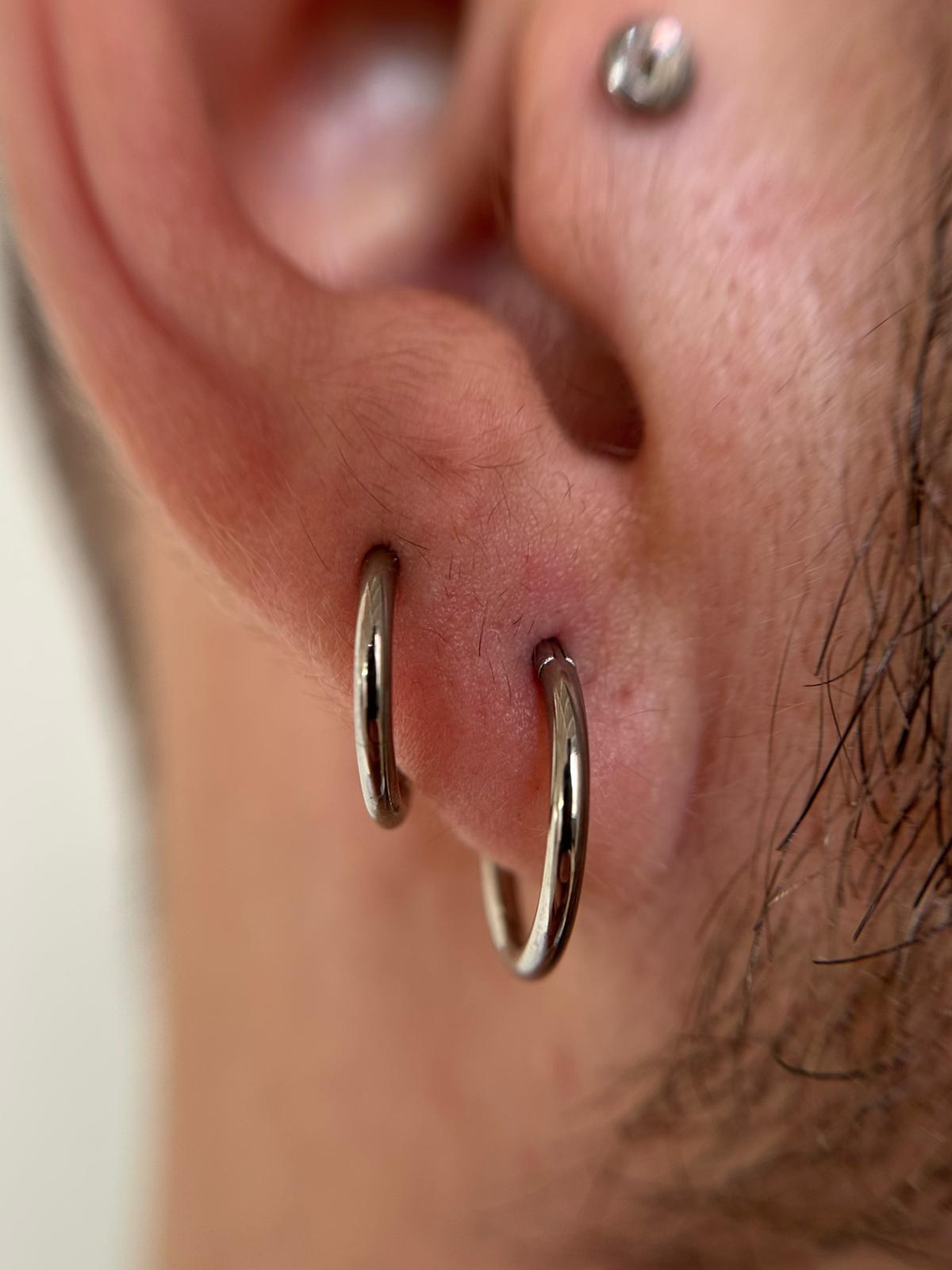 Lobi piercing